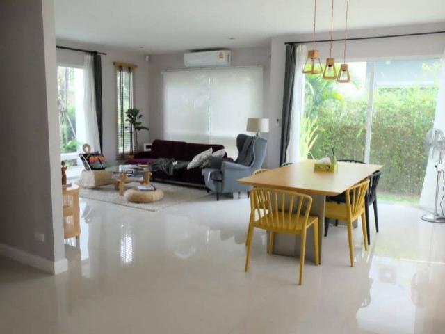 ให้ เช่า บ้านเดี่ยว ฮาบิเทีย โมทีฟ ปัญญา–อินทรา Habitia Motif Panya–Intra 105 ตรว 242 ตรม 4 นอน 3 น้ำ จอดรถได้ 6 คัน พร้อมระบบกันขโมย