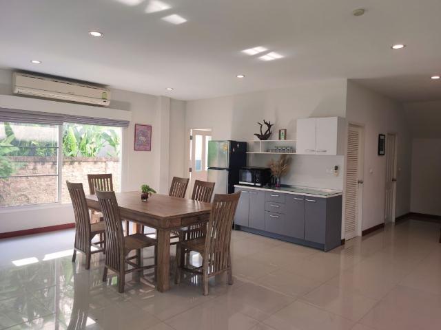 ให้เช่า บ้านเดี่ยวในหมู่บ้าน วรารมย์ เจริญเมือง Q House โทร 082 532 3