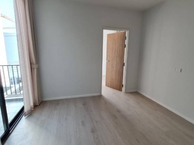 ให้เช่าบ้านแฝด 3 ชั้น Nue Noble Connex House Don Mueang | บ้านพื้นที่ใหญ่ ใช้งานได้หลากหลาย จอดรถได้เยอะ