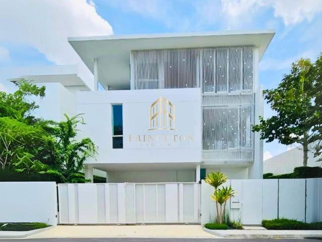 ให้เช่าบ้านหรู 3 ชั้น VIVE เอกมัย – รามอินทรา พร้อมลิฟต์ส่วนตัว และพื้นที่ใช้สอยกว้างขวาง ใกล้เอกมัยและรามอินทรา สะดวกสบายทุกการเดินทาง