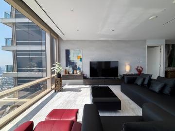 ให้เช่า Four Seasons Private Residences Bangkok 2 ห้องนอน ขนาด 117 ตรม วิวแม่น้ำเจ้าพระยา มีอ่างอาบน้ำ