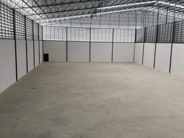 ให้ เช่า โกดัง จ.สมุทรสาคร อ.กระทุ่มแบน 4000 ตรม 2 ไร่ 1 งาน 83 ตรว