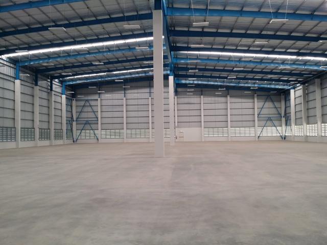 ให้เช่าโกดัง / โรงงาน ติดถนน คลองส่งน้ำ สามารถทำโรงงานได้บางประเภท พื้นที่ใช้สอย 3,393 ตรม. รวมสำนักงาน