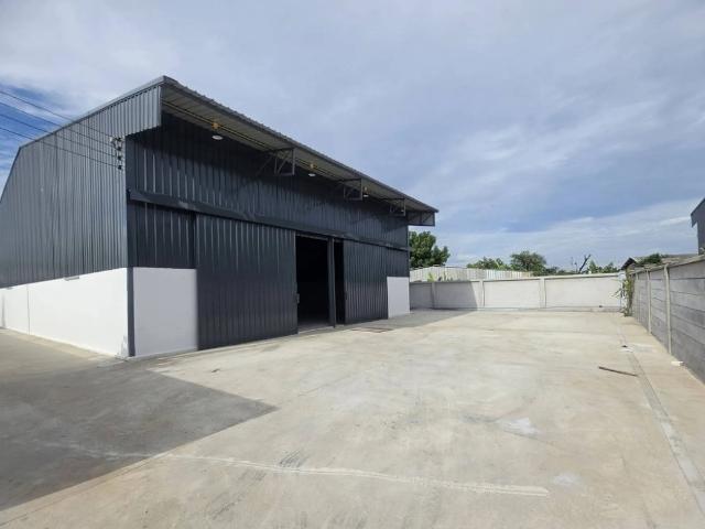 ให้เช่าโกดัง 250 ตร.ม. เมืองสมุทรปราการ ใกล้นิคมอุตสาหกรรมบางปู ID01258