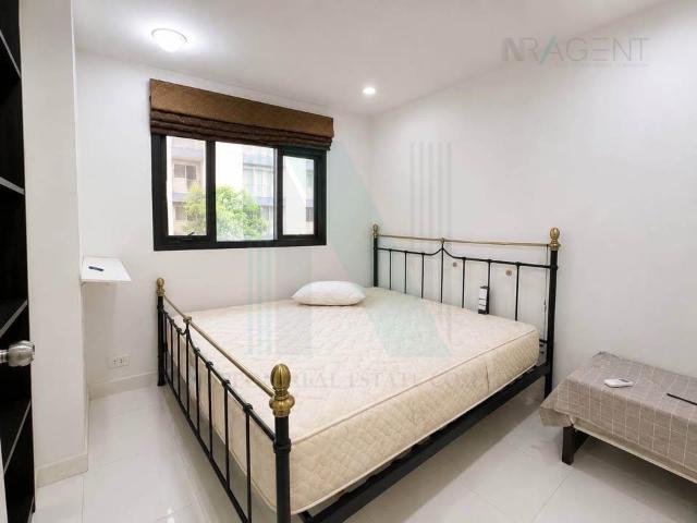 ให้เช่าคอนโด เดอะ แกรนด์ คอนโด อาคาร 1 ชั้น 7 1 ห้องนอน ขนาด 40 ตรม ใกล้ BDMS Wellness Clinic