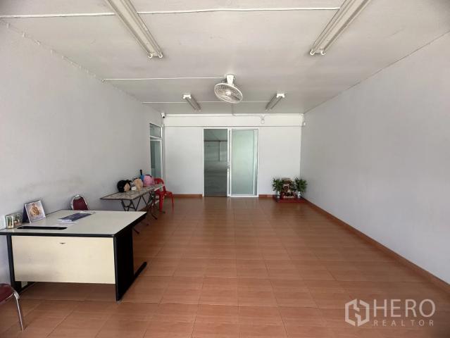 ให้เช่าหรือขาย โรงงาน 1700 ตรม ลำปลาทิว ลาดกระบัง กรุงเทพมหานคร