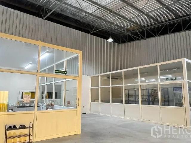 ให้เช่าหรือขาย โรงงาน 1800 ตรม ขุนศรี ไทรน้อย นนทบุรี