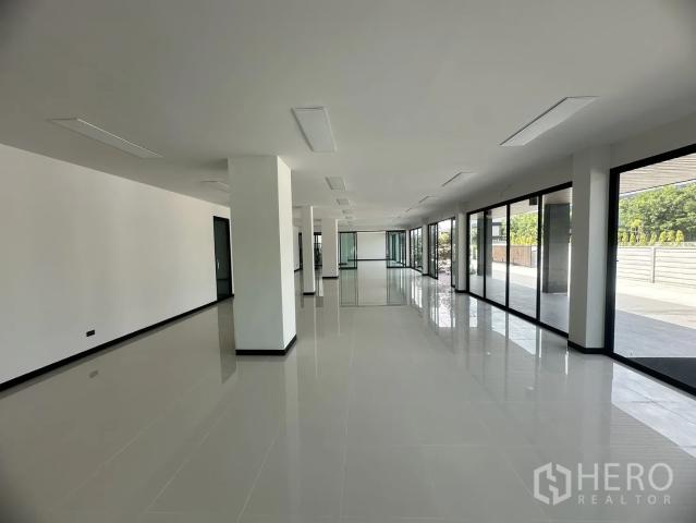 ให้เช่าหรือขาย โรงงาน 3600 ตรม นราภิรมย์ บางเลน นครปฐม