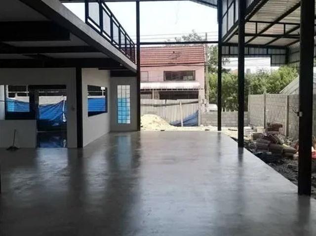 ให้เช่าหรือขาย โรงงาน 400 ตรม เมืองสมุทรปราการ สมุทรปราการ