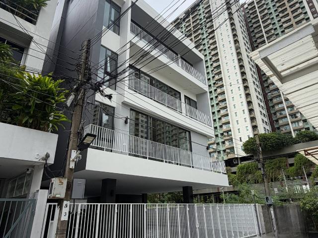 ให้เช่าโฮมออฟฟิศ / อาคารสำนักงานใหม่ พระราม 9 | ใกล้ Central Rama 9 และ MRT พระราม 9