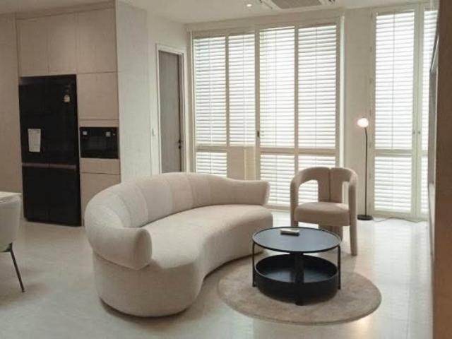 ให้เช่า NOBLE TERRA RAMA 9 – EKAMAI บ้านเดี่ยว 3 ชั้น 4 ห้องนอน พร้อมลิฟต์ กรุณาพิมพ์ 0974164 Line: JKJK4645 แทนการคลิกปุ่มสีฟ้า,เขียว