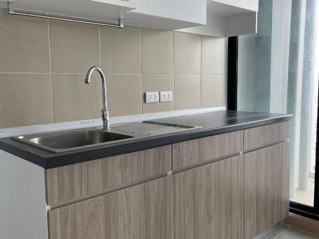 ให้เช่า Supalai Loft Prajadhipok ห้องสวย น่าอยู่มาก ชั้นสูง วิวเมือง DS2928 | Line @Dstay
