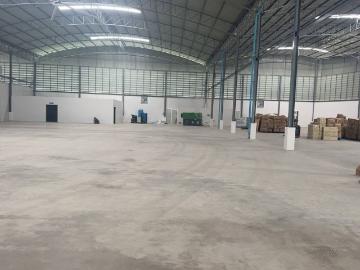 ให้เช่า โรงงานสร้างใหม่ พื้นที่ใช้สอย 2,000 ตรม. โครงสร้างแข็งแรง หลังคาสูง โปร่ง รถใหญ่เข้า–ออกสะดวก