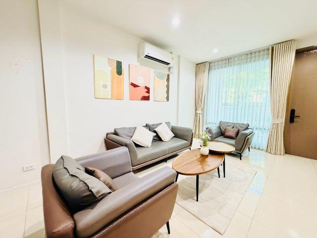 ให้เช่า Townhome 3 ชั้น NUE Connex House Don Mueang 4 ห้องนอน 4 ห้องน้ำ บ้านทำเลดี โซนหน้า Clubhouse