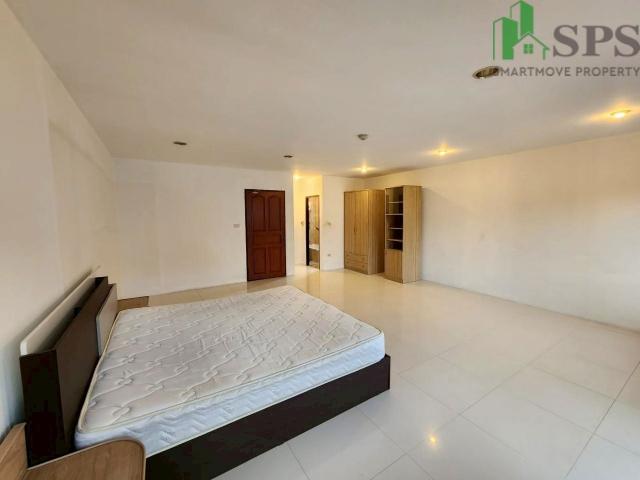 ให้เช่า Townhome 3 ชั้น ใกล้ BTS บางจาก 300 เมตร SPSSR113
