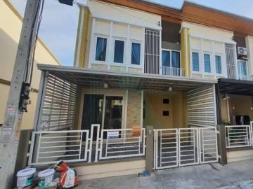 ให้เช่าทาวน์เฮาส์ 2 ชั้น โกลเด้น ทาวน์ ศรีนครินทร์ สุขุมวิท 4 ห้องนอน 2 ห้องน้ำ