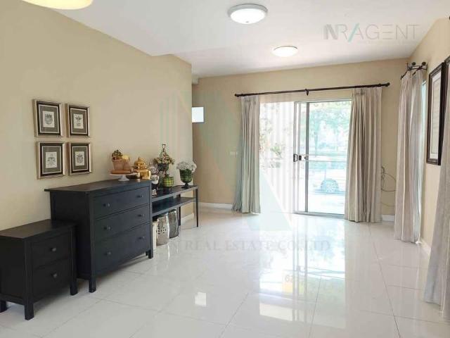 ให้เช่าทาวน์เฮาส์ 2 ชั้น วิลเลต ทาวน์โฮม กาญจนาภิเษก บางแค 3 ห้องนอน 2 ห้องน้ำ