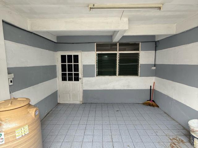 #ให้เช่าทาวน์เฮาส์2ชั้นหลังมุม 2ห้องนอน 1 ห้องน้ำ หมู่บ้านฉัตรณรงค์3 ลำลูกกาคลอง3 ทำเลติดถนนใหญ่ เดินทางสะดวกสบาย ราคาเช่า 7000บาท/เดือน