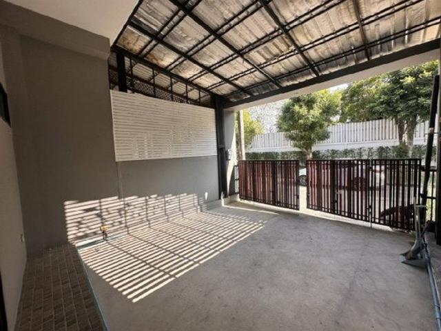 ให้เช่าทาวน์โฮม 3 ชั้น หมู่บ้านอีโค สเปซ Eco Space เกษตร นวมินทร์ แอร์ 4 เครื่อง เฟอร์นิเจอร์บางส่วน อยู่อาศัย หรือ Home Office จดบริษัทได้