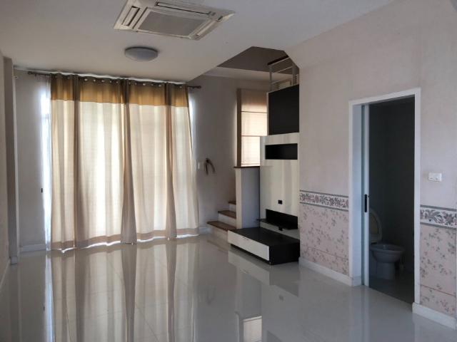 ให้เช่าทาวน์โฮม 3 ชั้น 3 ห้องนอน สวย ทำเลดี The Terrace ติวานนท์ Land&House