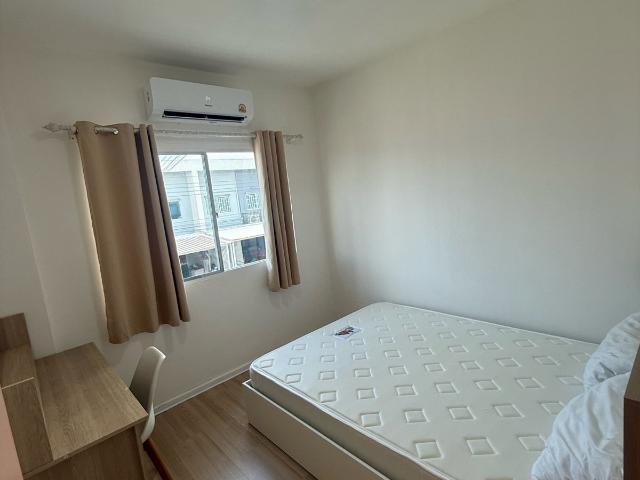 ให้เช่าทาวน์โฮม 2 ชั้น รีโนเวทใหม่ พร้อมเฟอร์ครบ Habitown Nest ท่าข้าม – พระราม 2