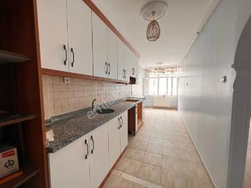 H.evlerinde 3+1 K.mutfak Merkezi Lokasyon Doğalgazlı Kiralık