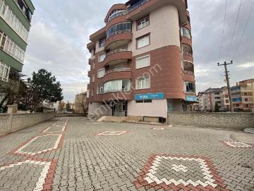 Gaziveren Caddesi, Hüsamettin Çelebi Mahallesi, Konya, Konya ili, İç Anadolu Bölgesi
