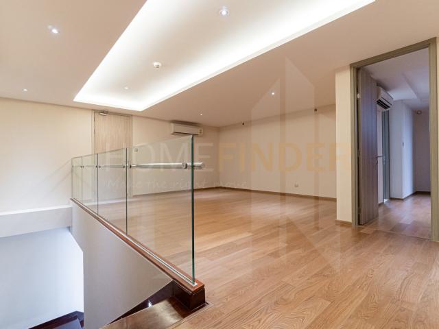 H Sukhumvit 43 4 bedrooms, for sale