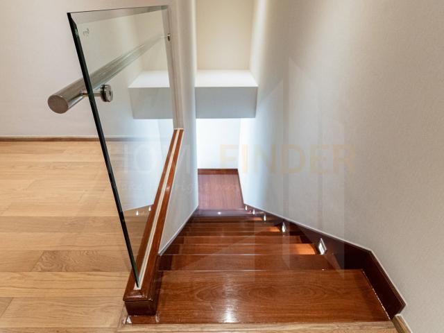 H Sukhumvit 43 3 bedrooms, for sale