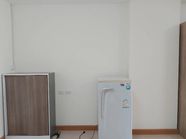 ห้องว่าง ให้เช่า คอนโด ซีตี้โฮม รัชดา ปิ่นเกล้า ชั้น 4 ขนาด 32 ตร.ม. ตกแต่งครบ พร้อมเครื่องซักผ้า