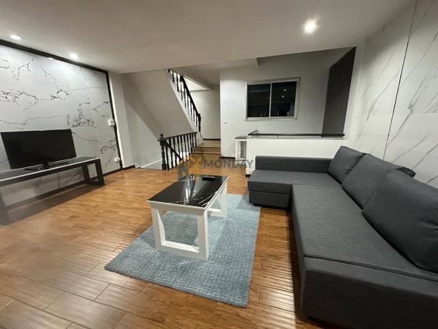 ห้องว่าง พร้อมเข้าอยู่! Townhome sukhumvit 36 รีบจองก่อนหลุด MD 26028