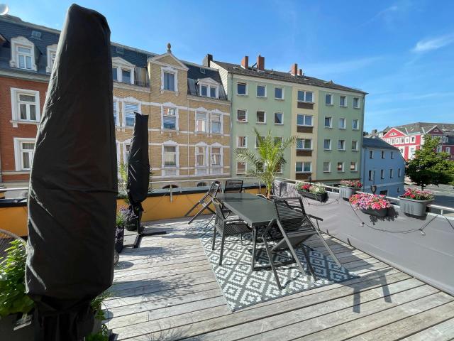 H 53156 Wohnung mit toller Dachterrasse im Stadtzentrum