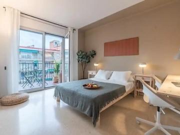 HC 8027, Barcelona