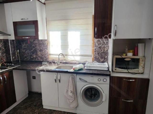 Hcl'den Eşyalı Büyük 1+1 Kiralık Daire/merkez Konum/plaje 400m