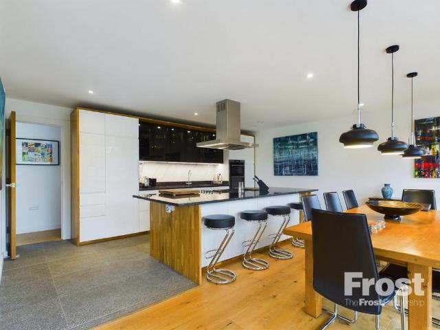 Ham Island, Old Windsor, Windsor. 4 bed detached house to rent £6,500 pcm £1,500 pw
