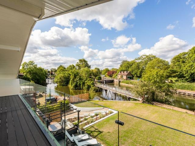 Ham Island, Old Windsor, Windsor SL4, 4 bed detached house to rent, £5,500 pcm | PrimeLocation