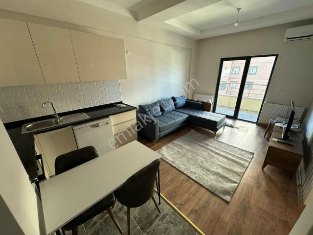 Hamam,sauna Ve Havuzlu Lüks Sitede 1+1 Kiralık Daire