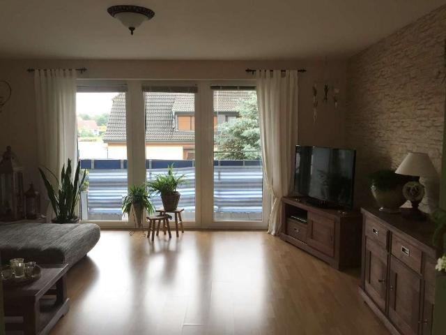 Hambergen: Wohnung mit Balkon und Stellplatz