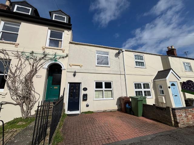 Hambrook Street, Cheltenham GL52, 3 bed terraced house to rent, £1,695 pcm | PrimeLocation