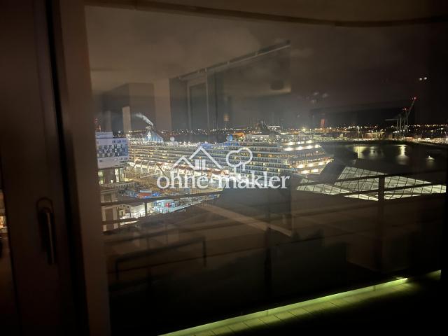 Hamburg Hafencity 11. Etage Premiumlage Elbblick umlaufender überdachter Balkon Tiefgarage