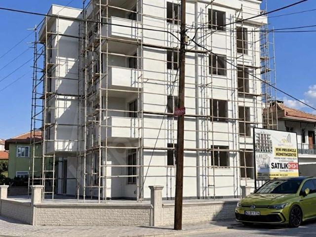 HAMİDİYE MAHALLESİ MERKEZE YAKIN LOKASYONDA SATILIK 3+1 DAİRE