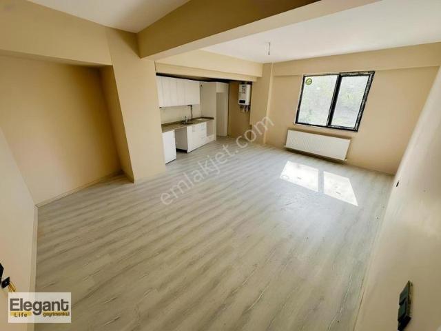 Hamidiye Akay Rezidans'ta 2+1 Sıfır Kiralık Daire Elegant'ta