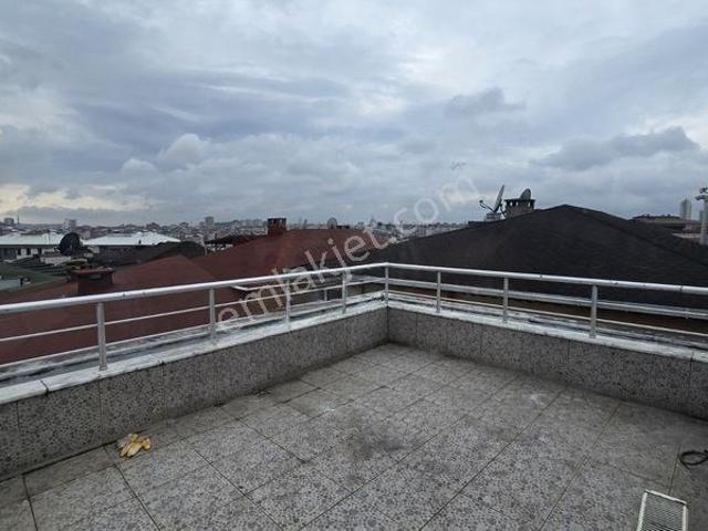 Hamidiye Mahallesinde Asansörlü Kiralık Daire