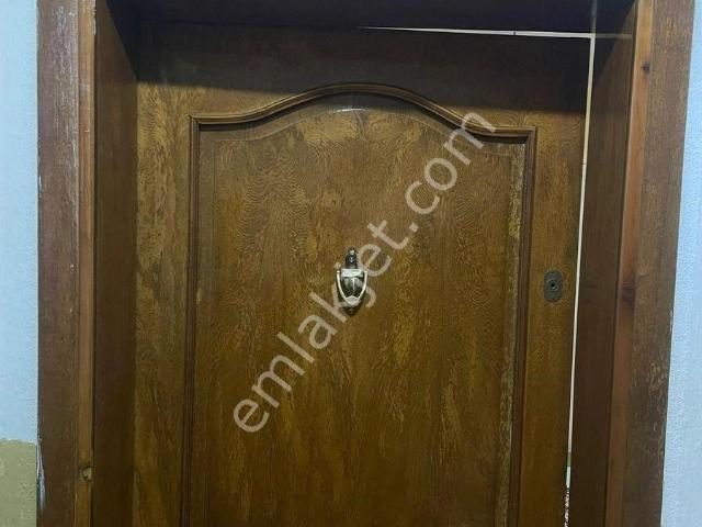 Hamidiye'de Eşyalı Kiralık 2+1 Ara Kat Daire