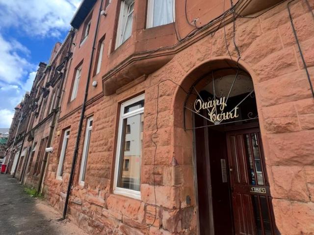 Hamilton, ML3 1 bed flat to rent £650 pcm £150 pw