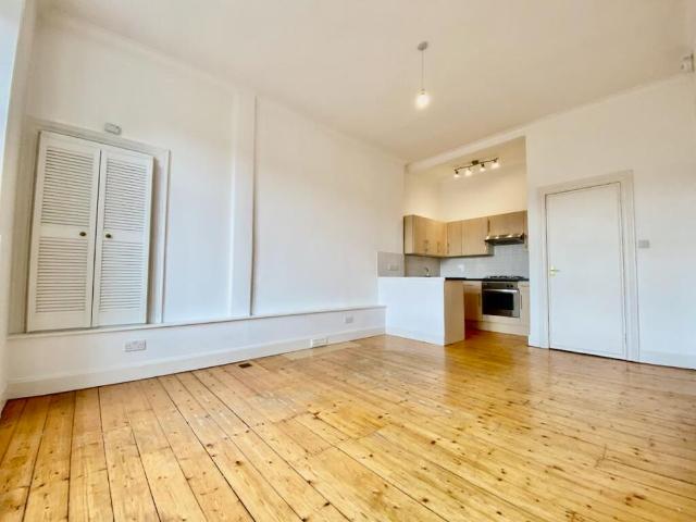 Hamilton Place, Edinburgh, EH3 5AZ
