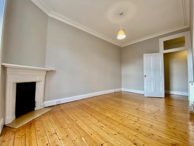 Hamilton Place, Edinburgh, EH3 5AZ 1 bed flat to rent £1,300 pcm £300 pw