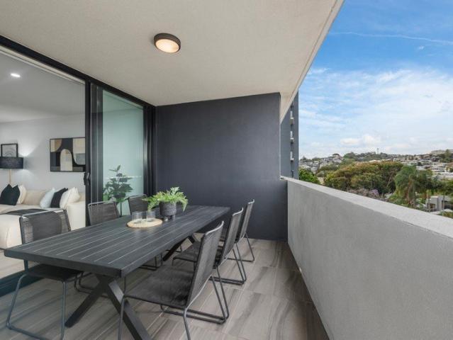 Hamilton Riverside Living