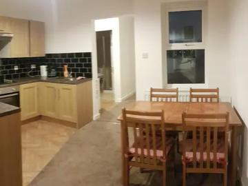 Hamilton Road, Manchester, M13 0PQ, United Kingdom | 3 bed apartment for rent #100762862 | Rentberry
