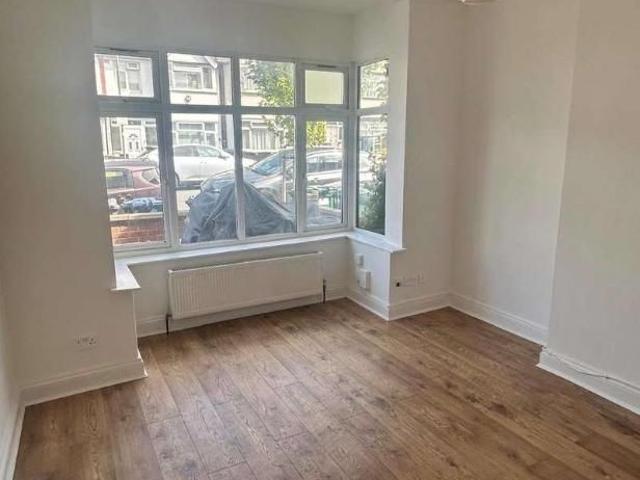 Hamilton Road, NW11